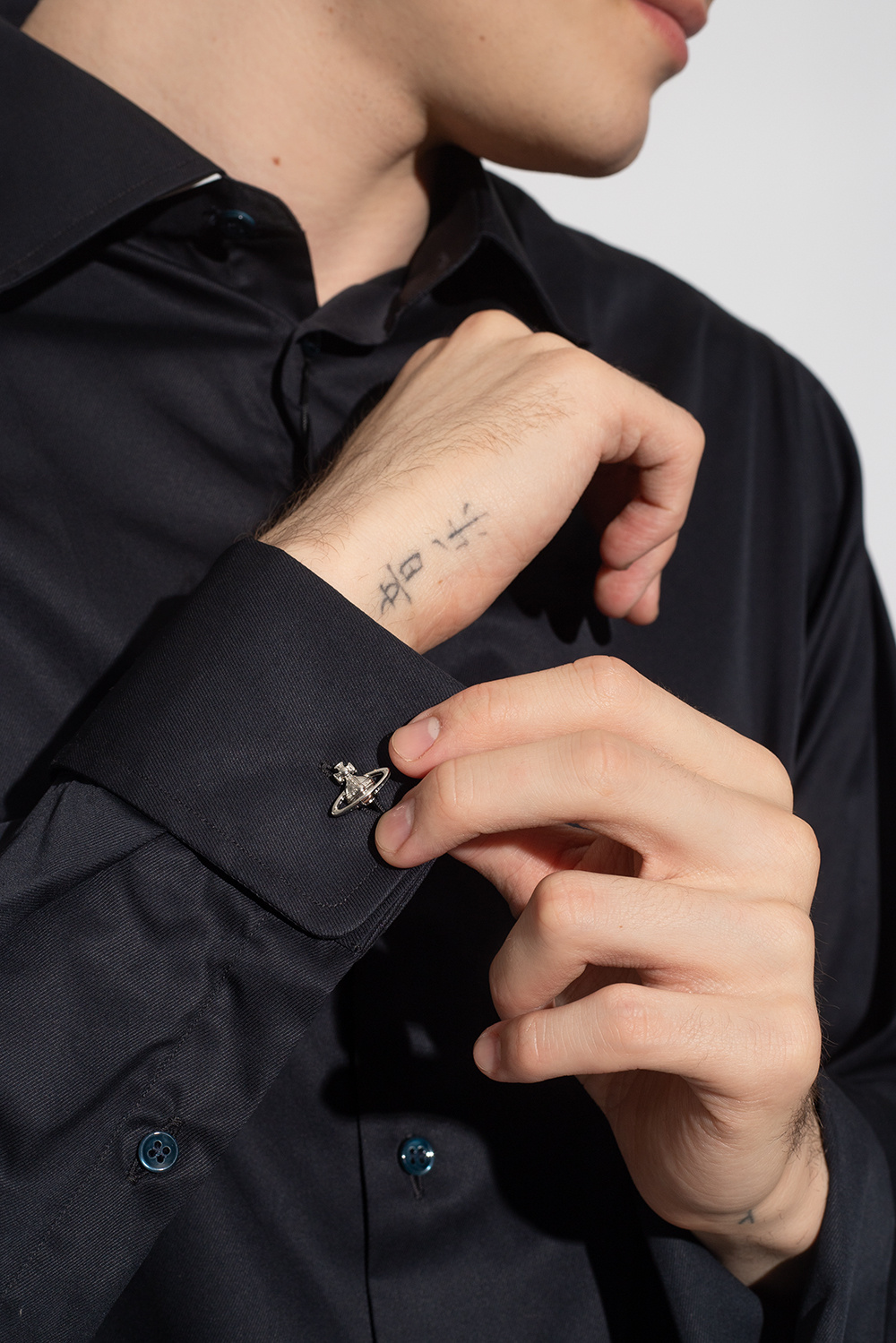 Vivienne Westwood ‘Suzon’ cufflinks Men's Jewelery Vitkac